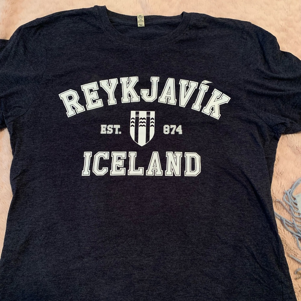 Women’s graphic T-shirts navy blue, Reykjavík, Iceland, large